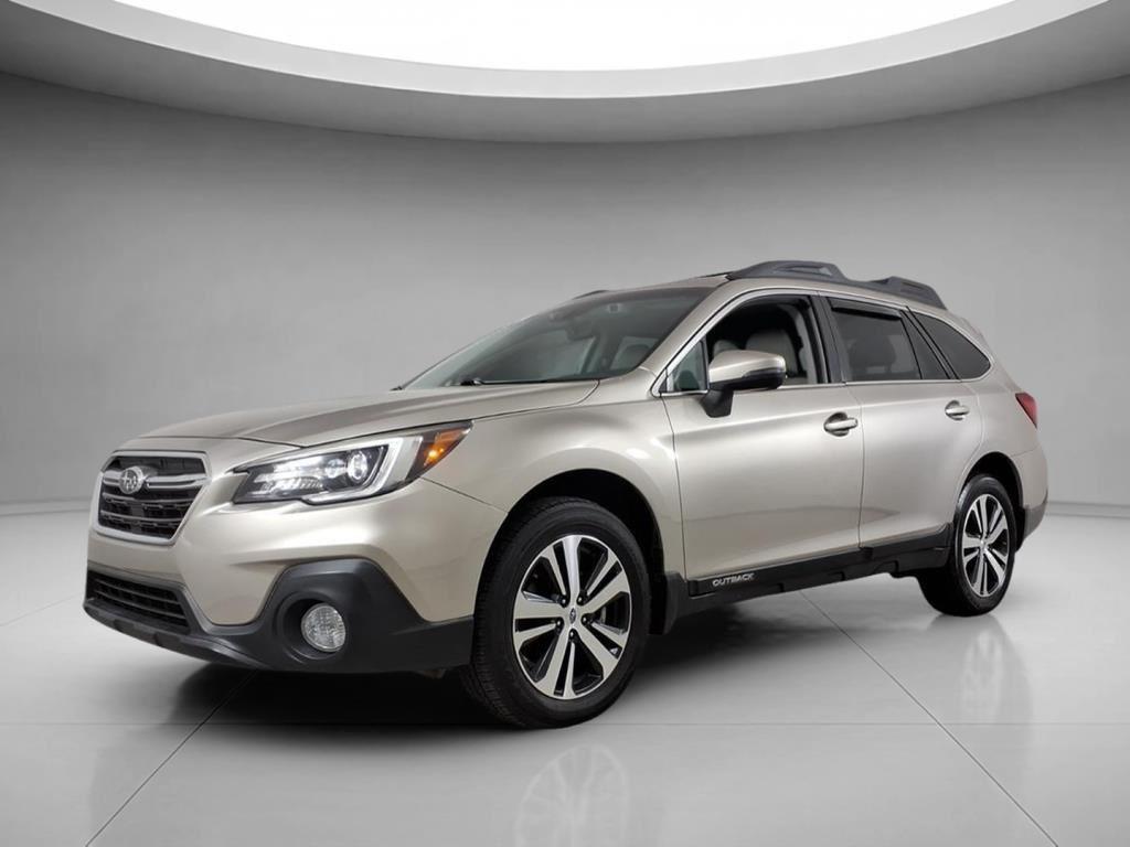 2019 Subaru Outback Limited's photo