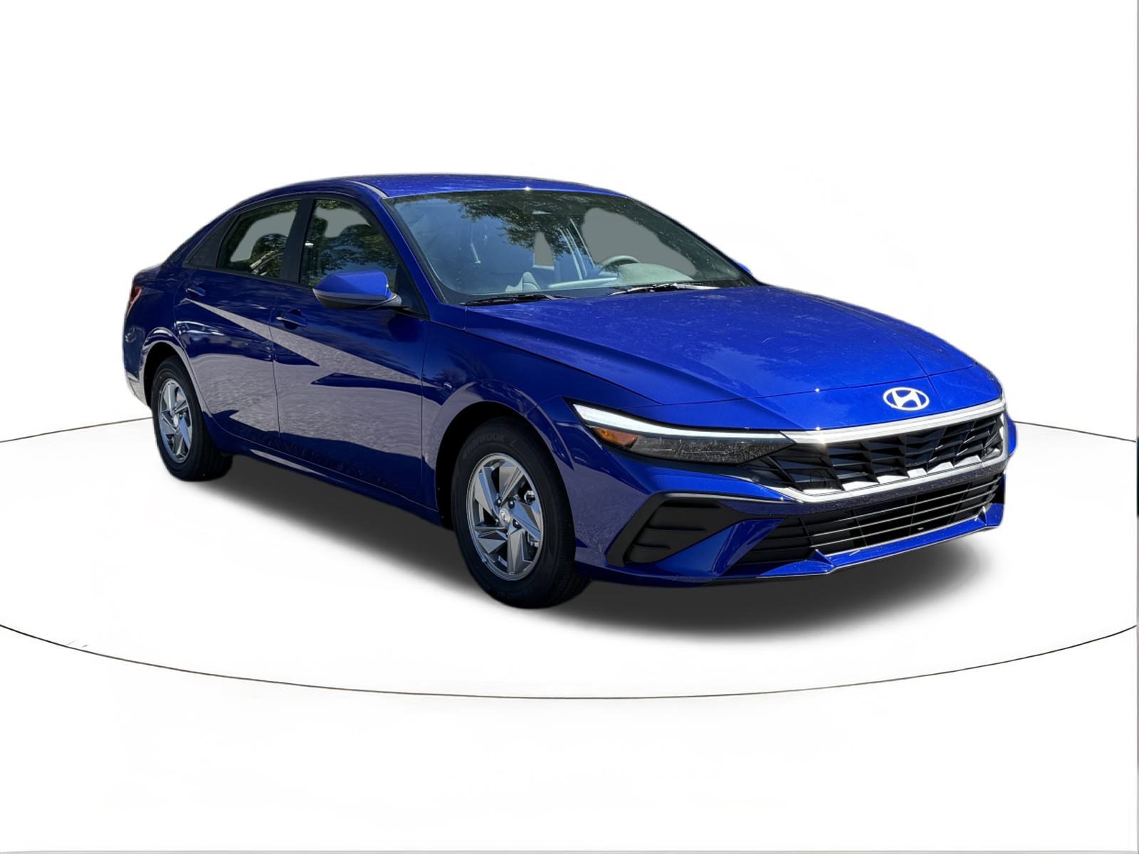 2026 Hyundai Elantra SE's photo