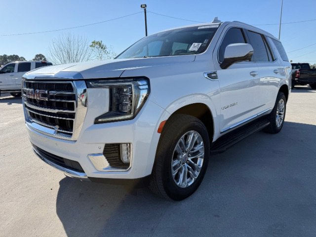 2021 GMC Yukon SLT's photo