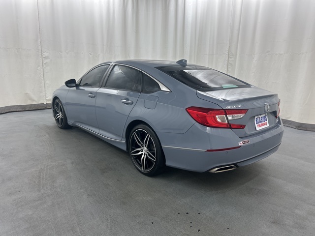 2022 Honda Accord Touring 2.0T photo 4