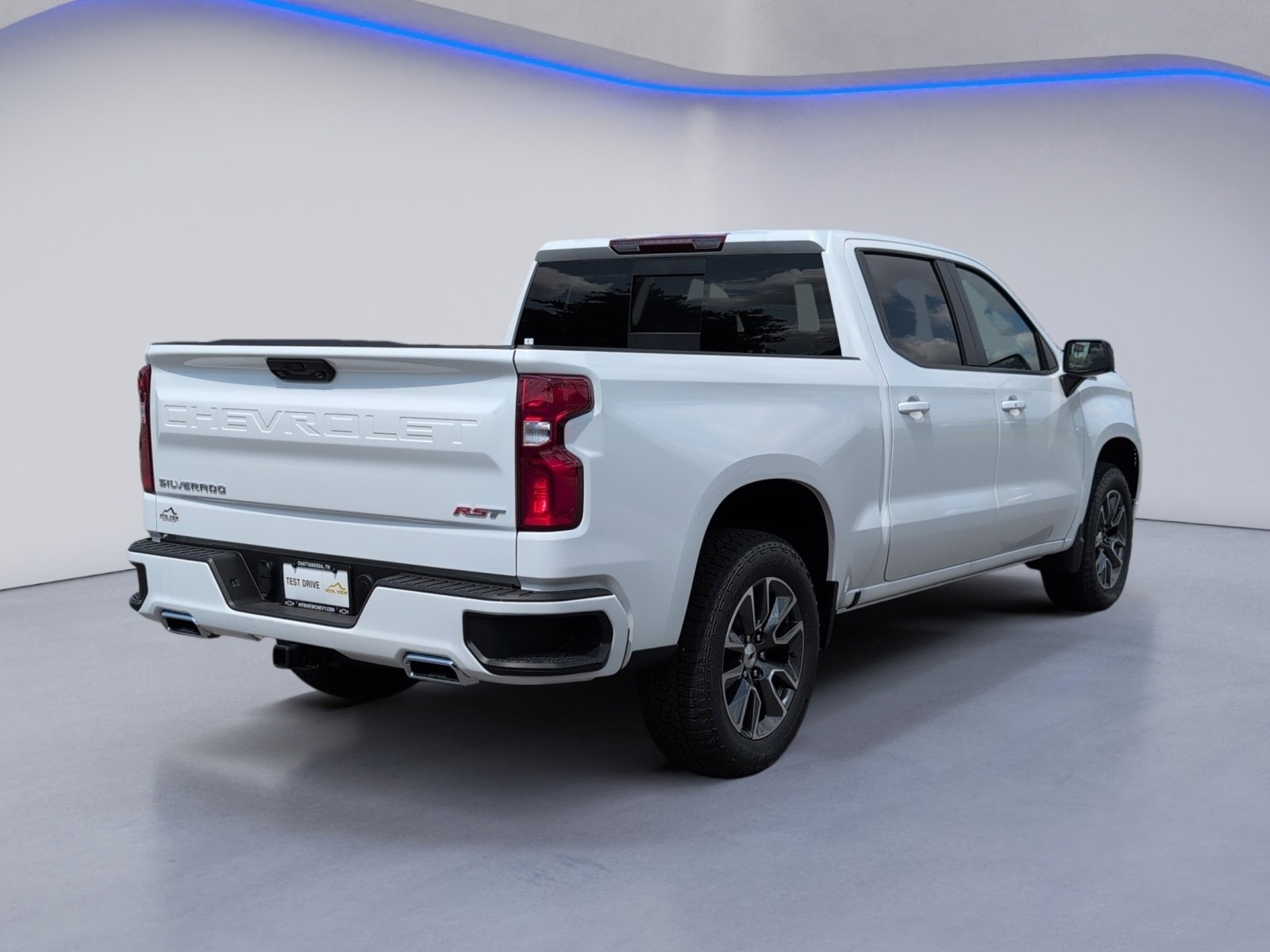 2025 Chevrolet Silverado 1500 RST photo 3