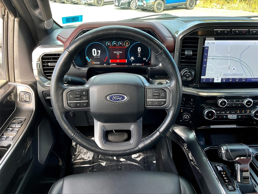 2023 Ford F-150 Lariat photo 16