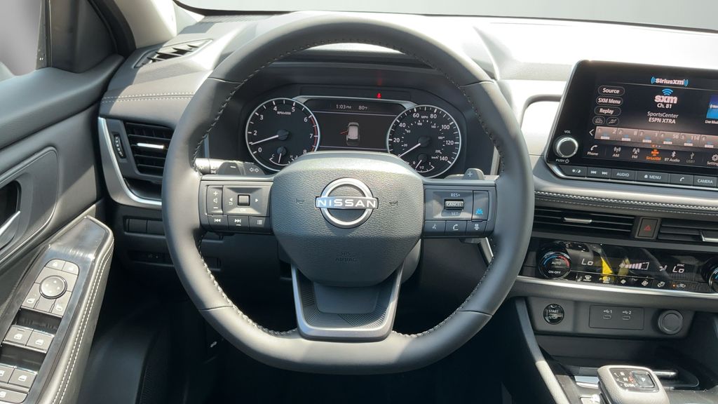 2026 Nissan Rogue SV photo 4