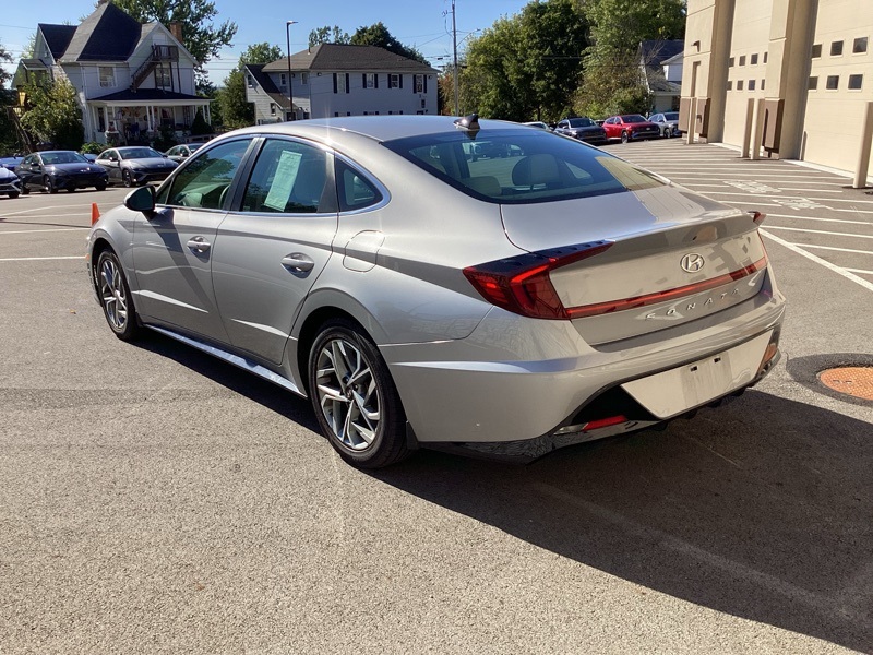 2023 Hyundai Sonata SEL photo 4