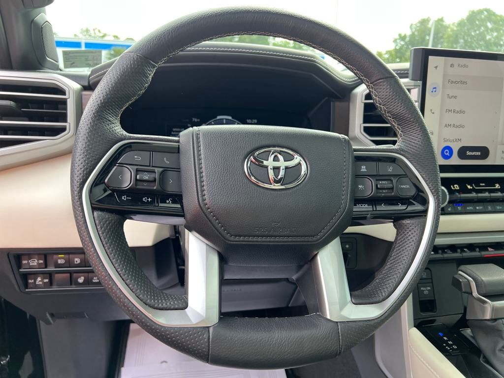 2024 Toyota Sequoia Capstone photo 13