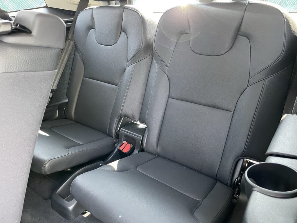 2023 Volvo XC90 Plus photo 7