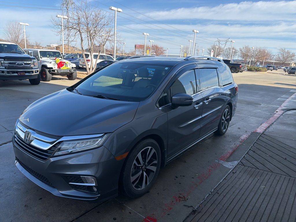 2019 Honda Odyssey Elite's photo