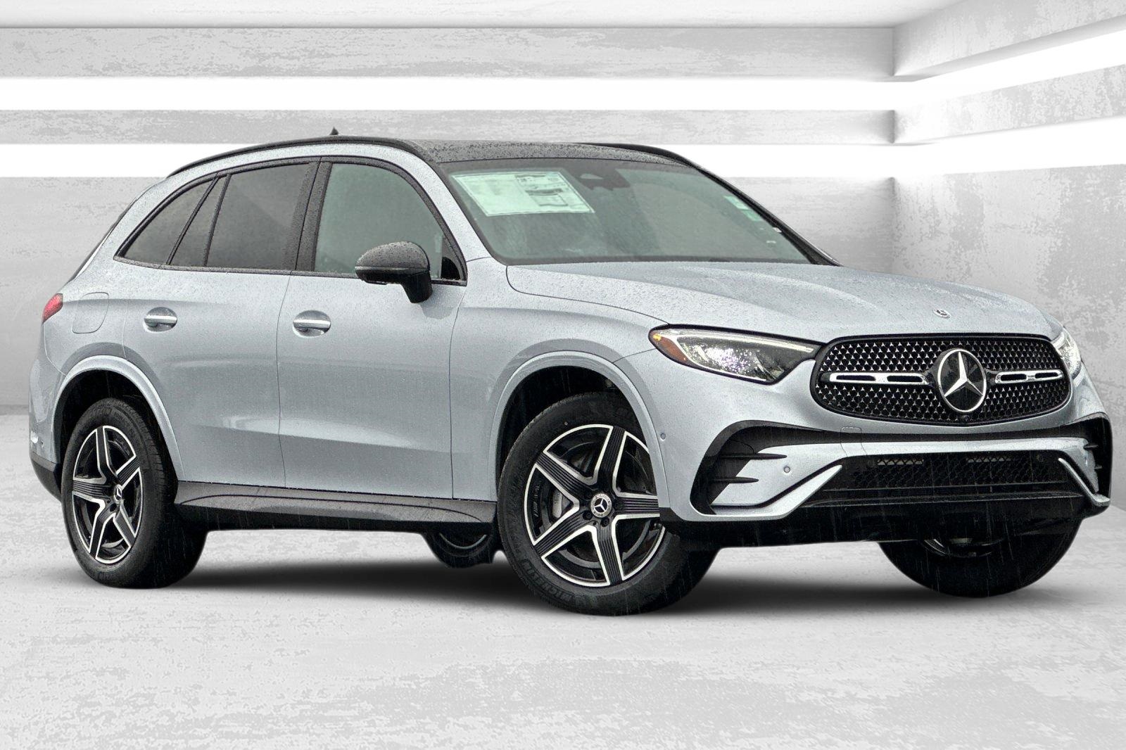 2026 Mercedes-Benz GLC Base's photo