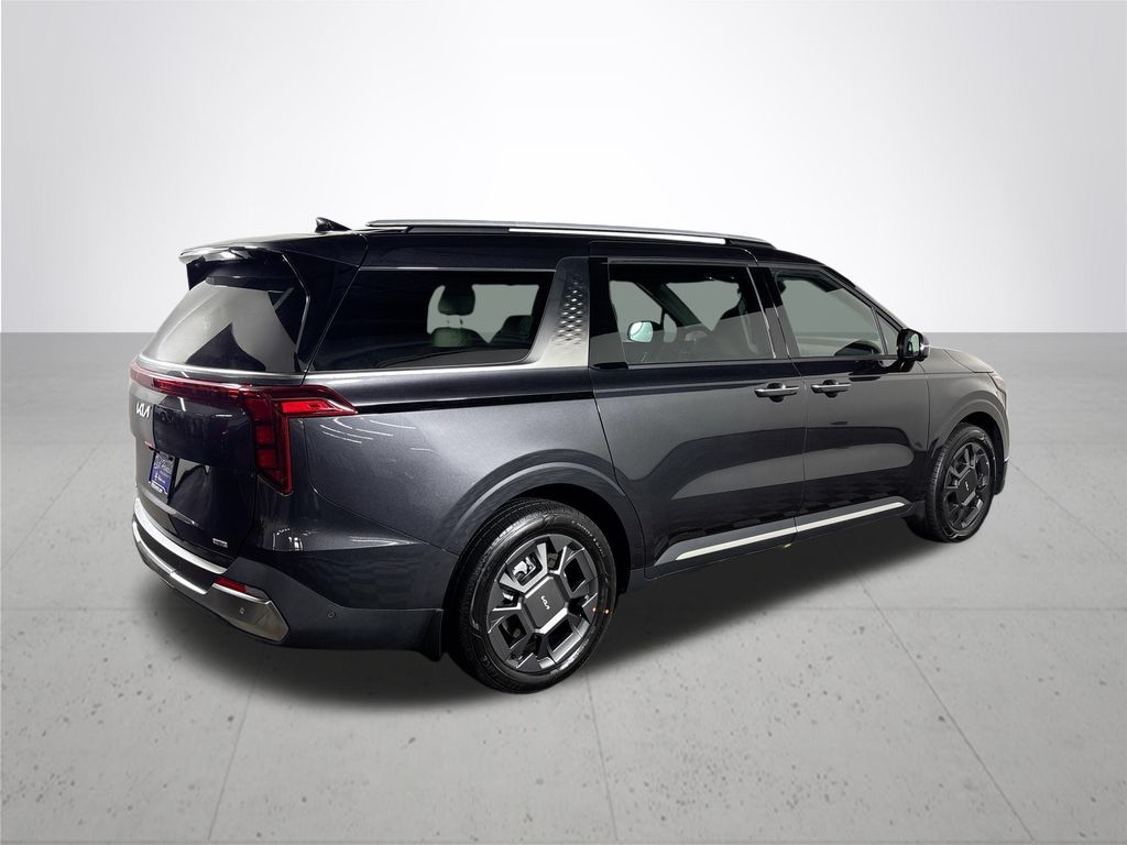 2026 Kia Carnival SX photo 6