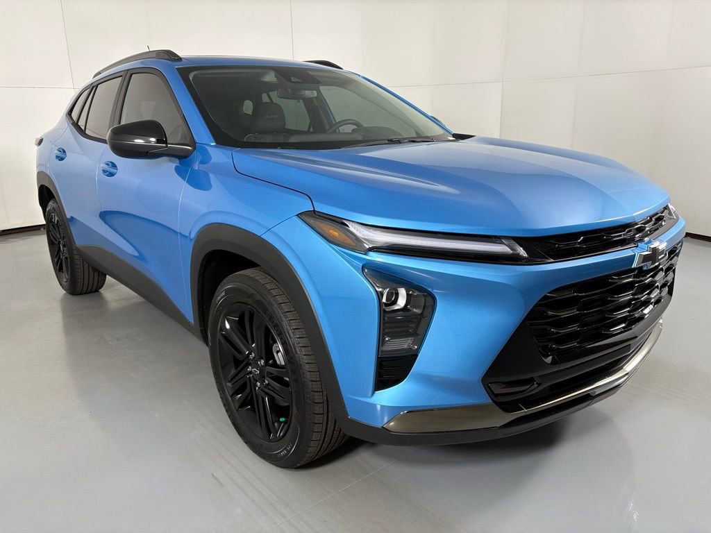 2026 Chevrolet Trax ACTIV photo 2