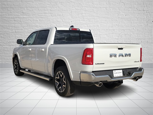 2026 Ram 1500 Laramie photo 3