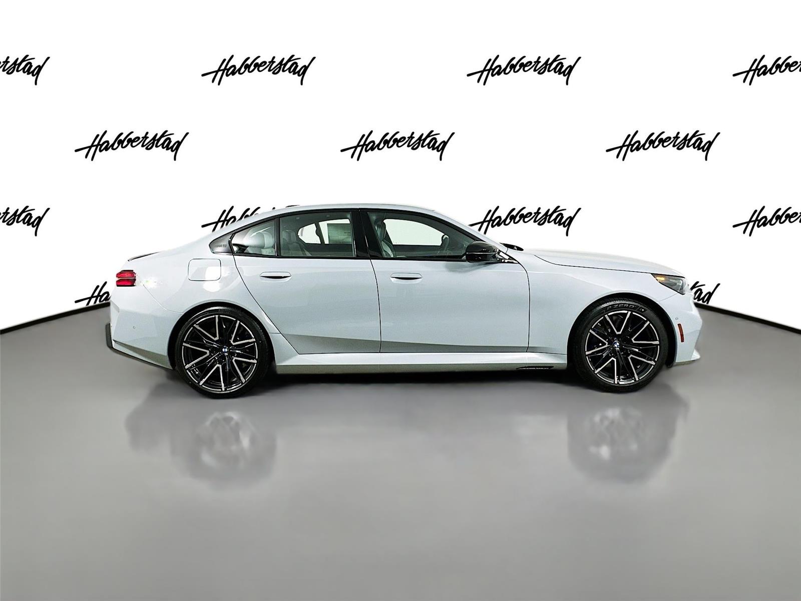 2026 Bmw M5 5 photo 4