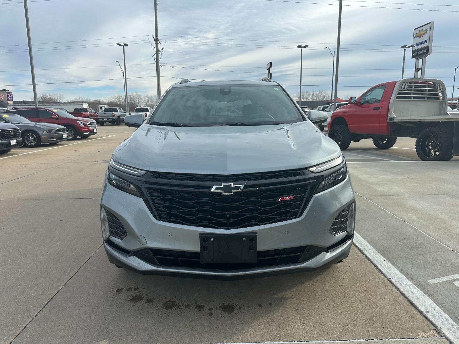 2024 Chevrolet Equinox RS photo 2