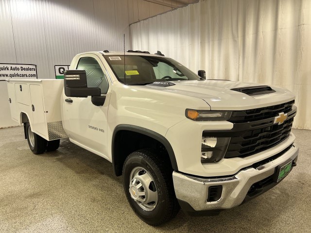 2025 Chevrolet Silverado 3500 HD Chassis Cab Work Truck