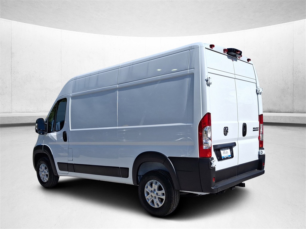 2025 Ram ProMaster 1500 SLT Cargo Van High Roof photo 4