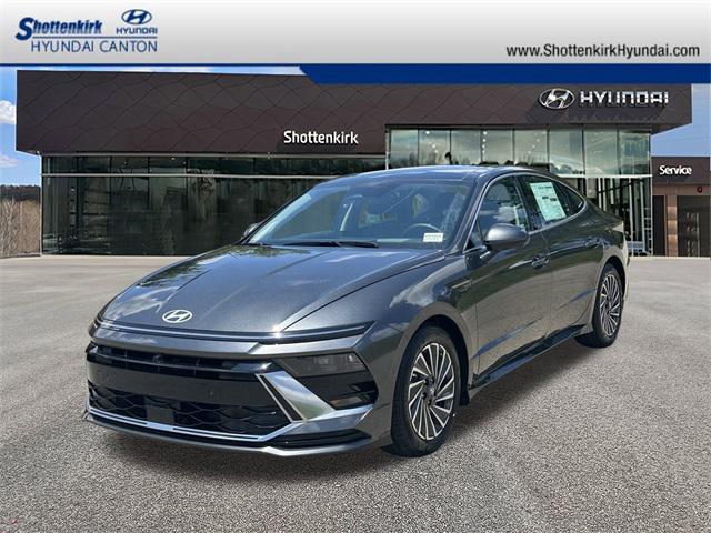 2025 Hyundai Sonata Hybrid Limited's photo