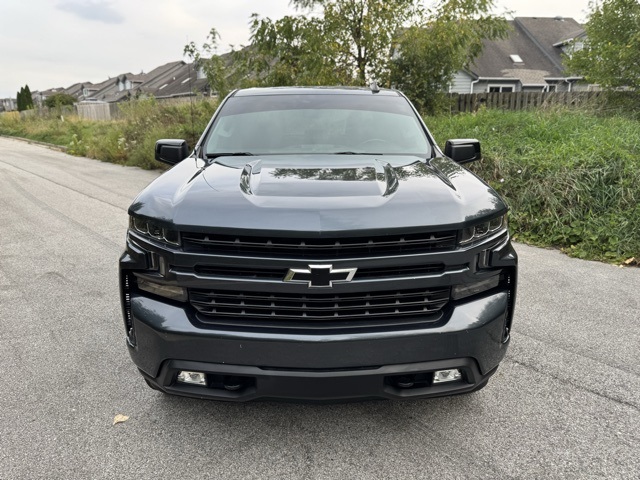 2019 Chevrolet Silverado 1500 RST photo 2