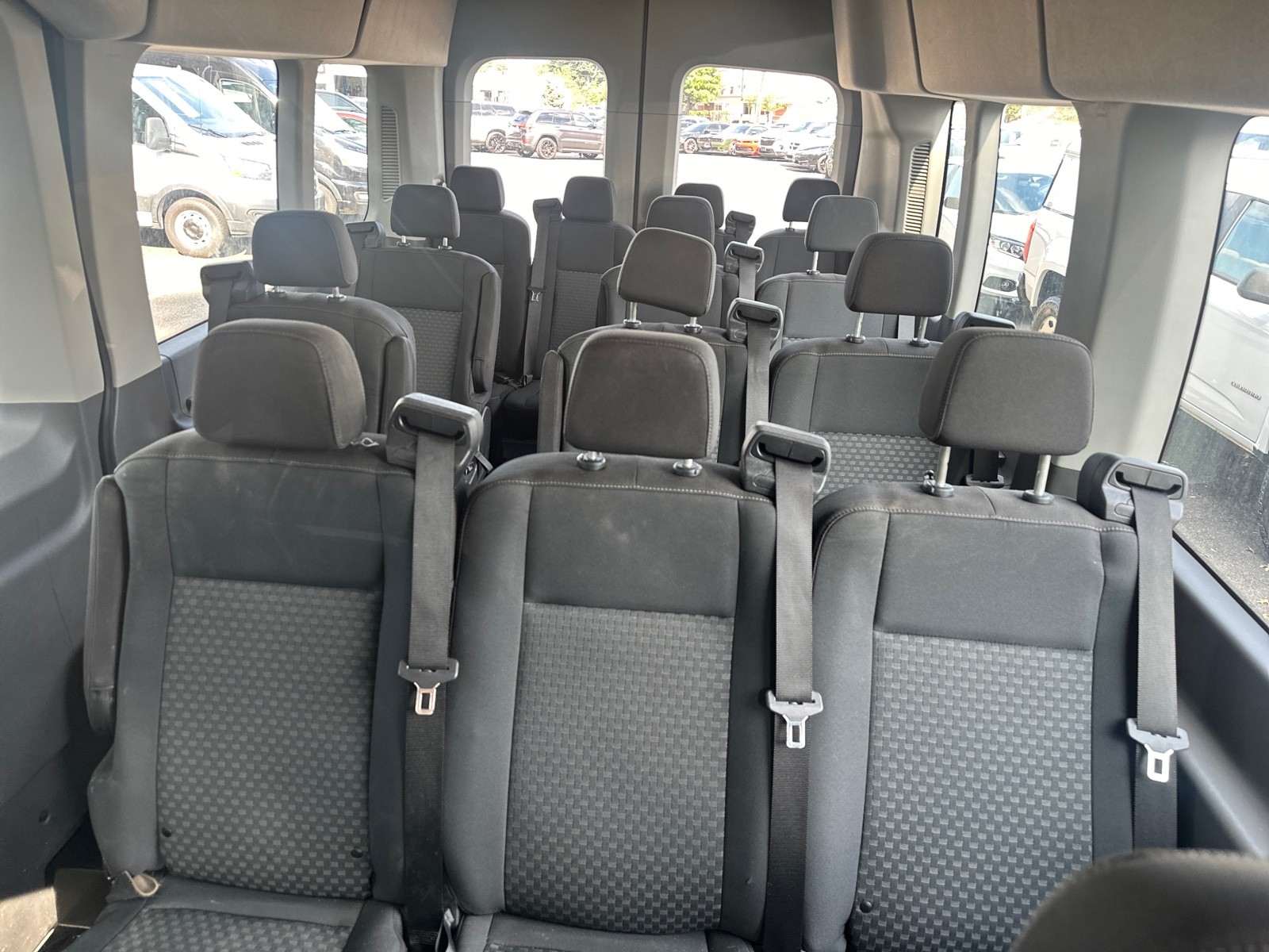 2021 Ford Transit Passenger XLT photo 6