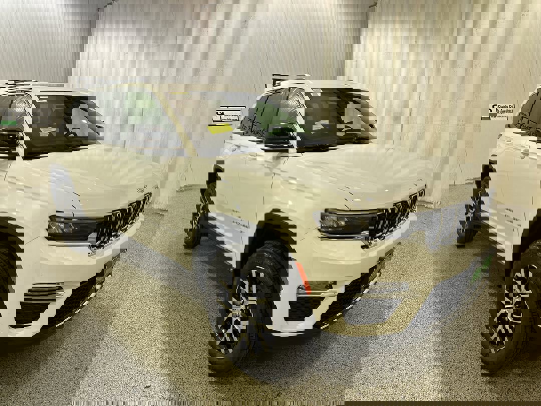 2025 Jeep Grand Cherokee Limited's photo