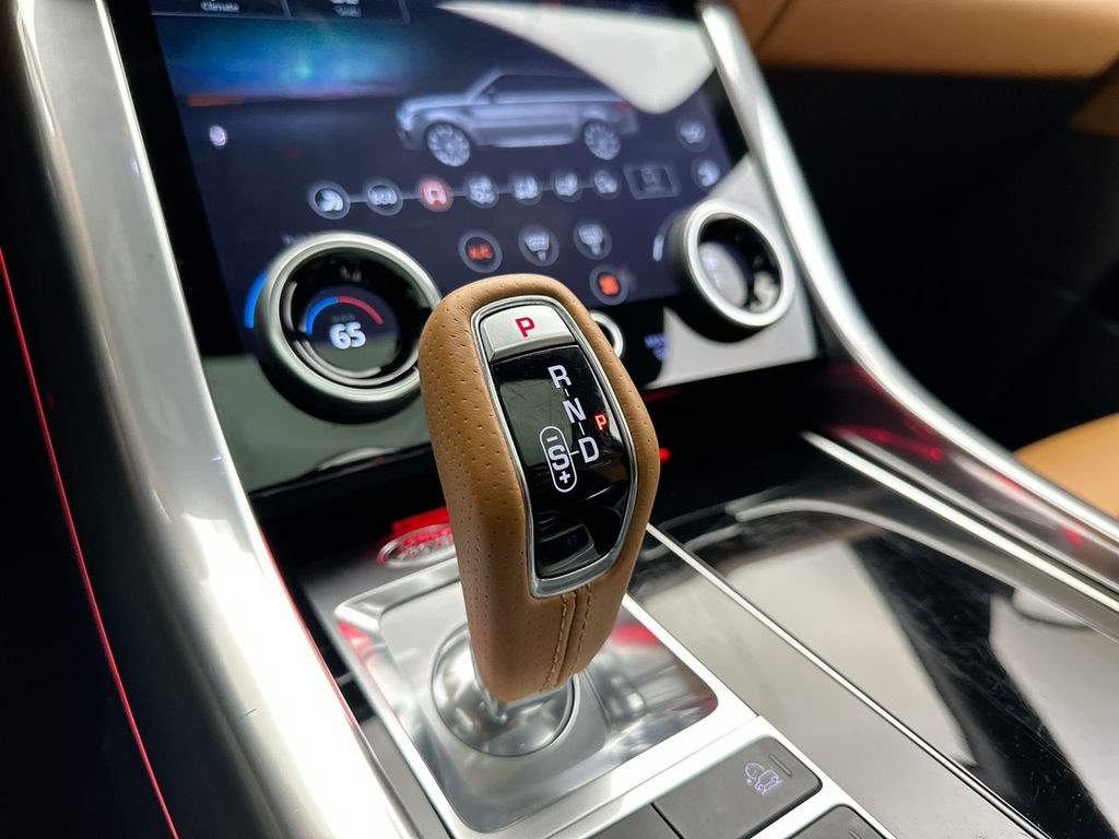 2022 Land Rover Range Rover Sport SVR photo 20