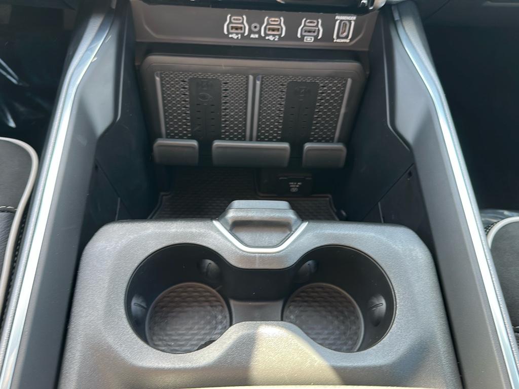 2025 Ram 1500 Laramie photo 26
