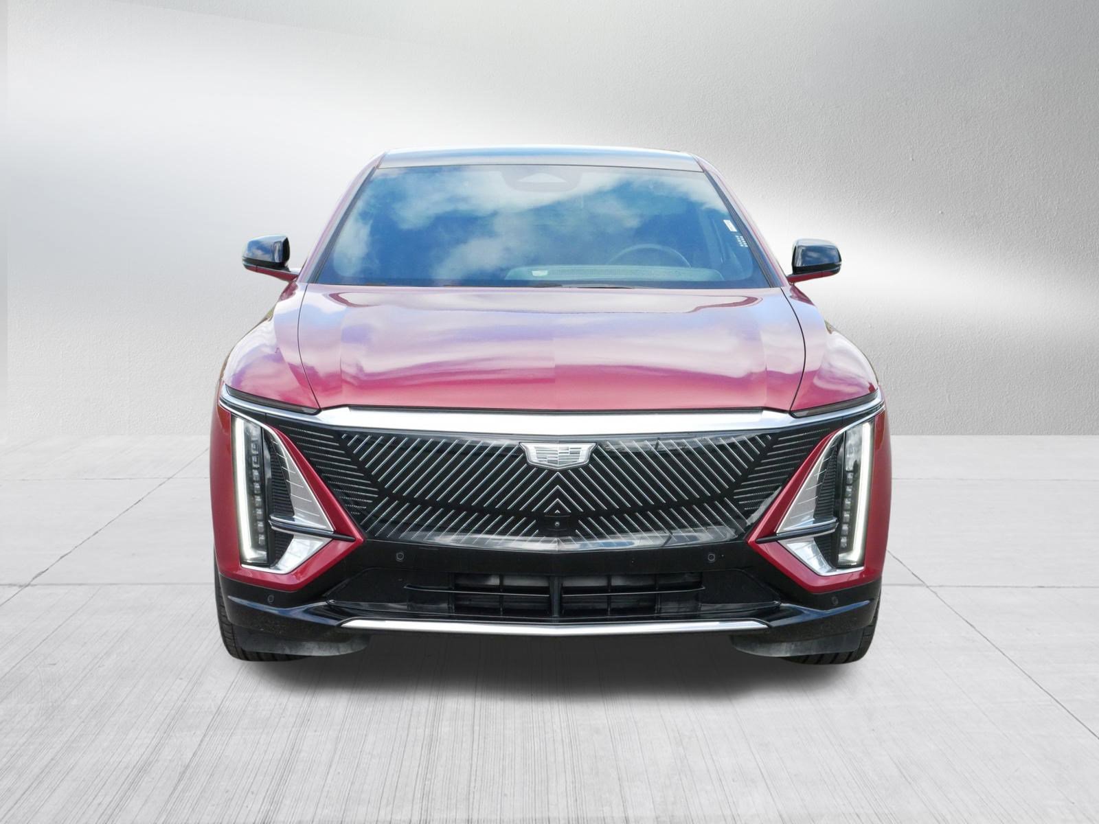 Certified 2024 Cadillac LYRIQ Luxury 3 with VIN 1GYKPSRL9RZ141150 for sale in Vadnais Heights, MN