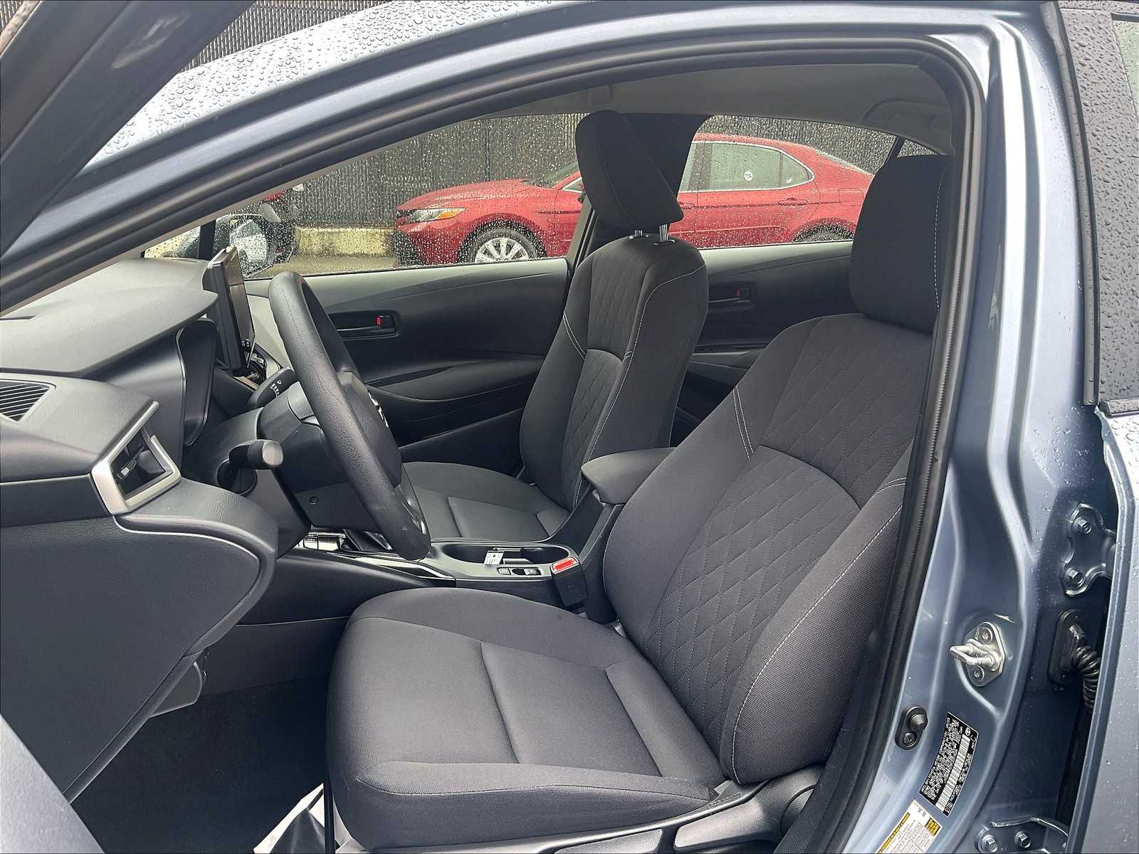2023 Toyota Corolla Hybrid LE photo 10