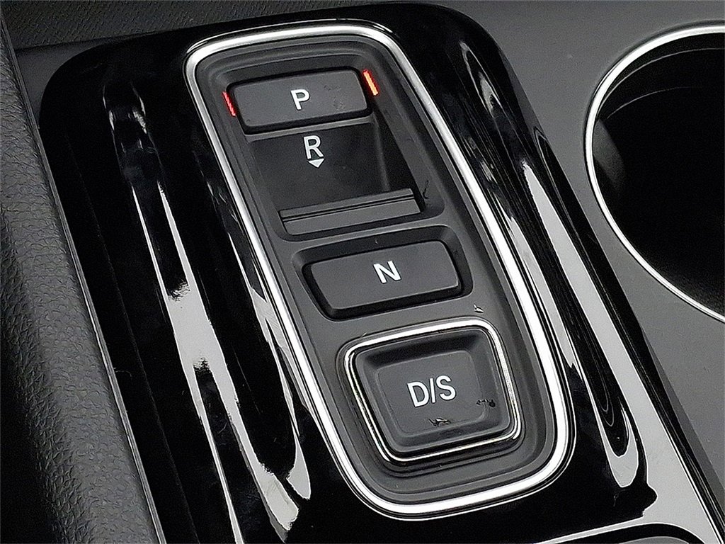 2025 Honda Pilot Sport photo 8