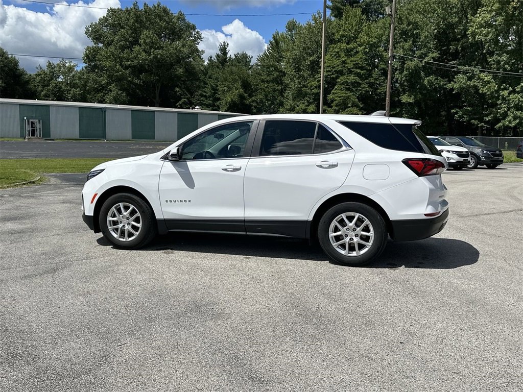 2023 Chevrolet Equinox LT photo 10