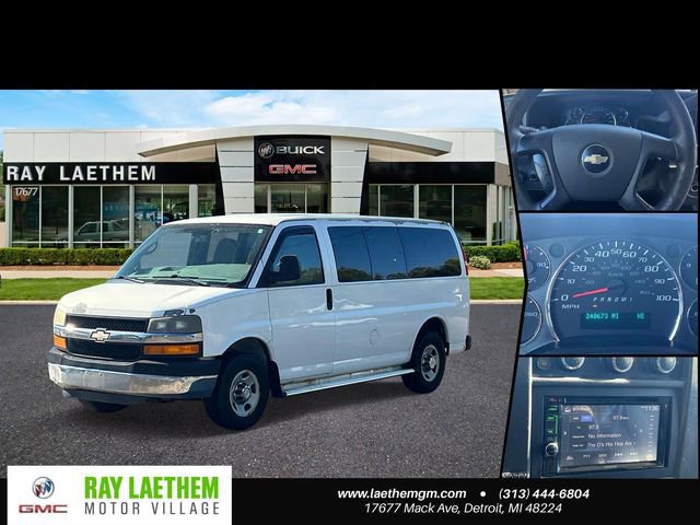 2011 Chevrolet Express LS's photo