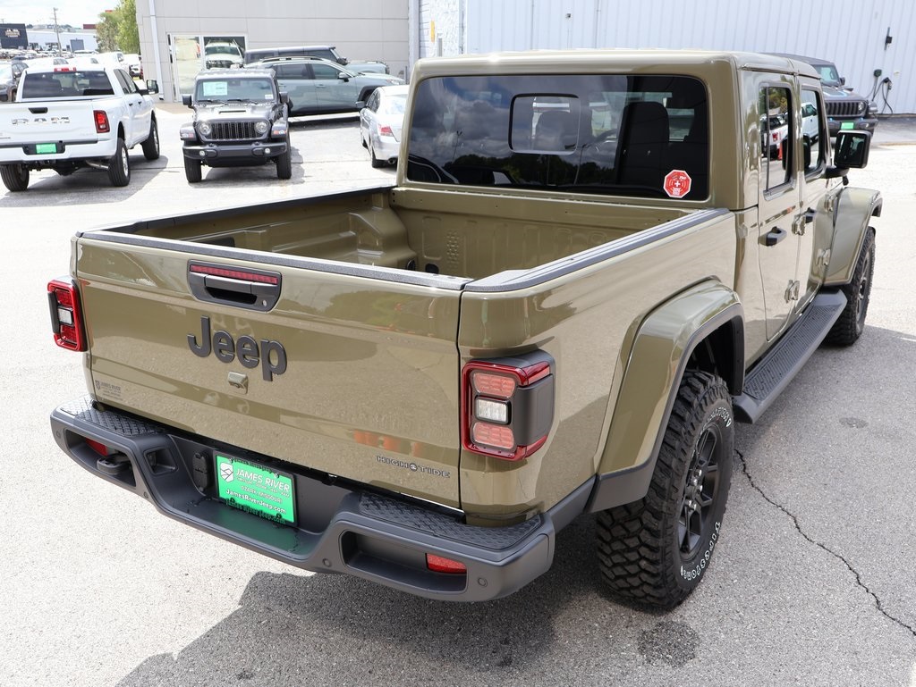 2025 Jeep Gladiator Sport photo 4