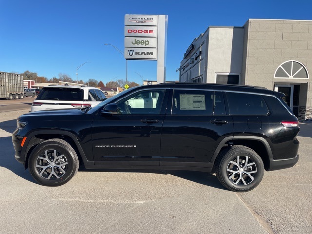 2025 Jeep Grand Cherokee L Limited's photo