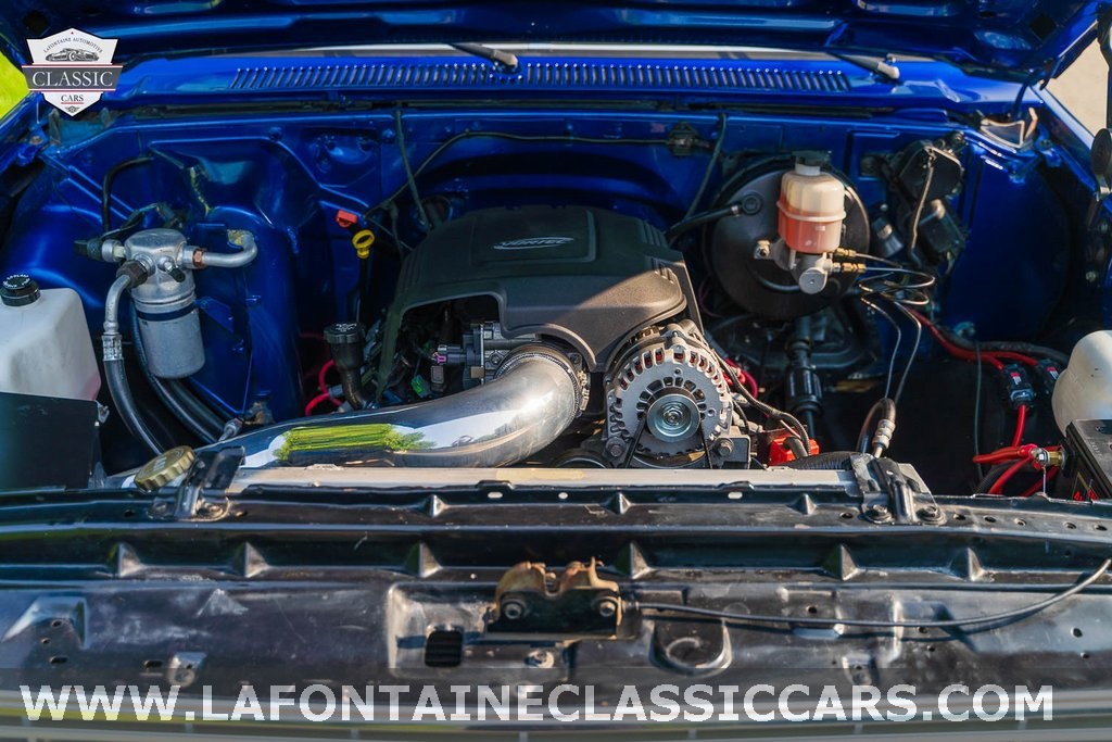 1985 Chevrolet C/K Pickup photo 4