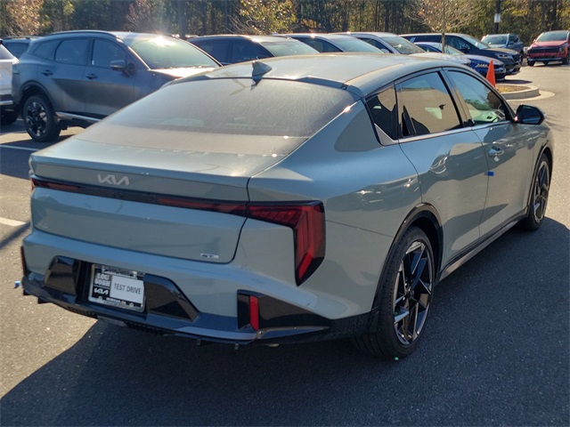 2025 Kia K4 GT-Line photo 3