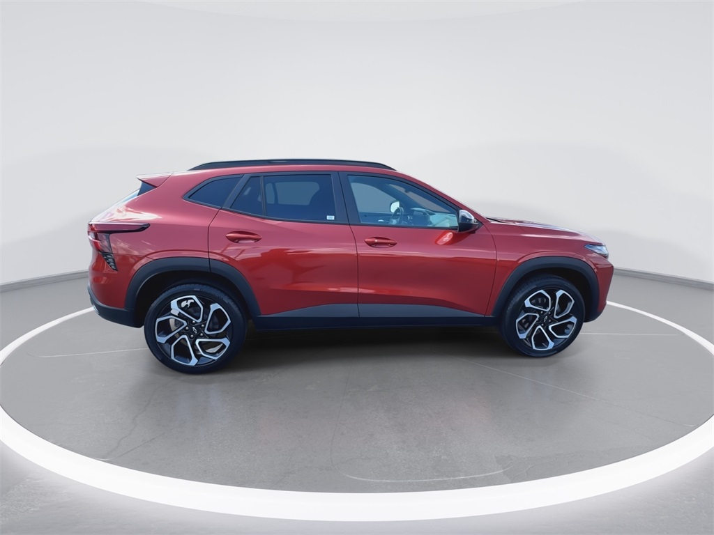 2024 Chevrolet Trax photo 9