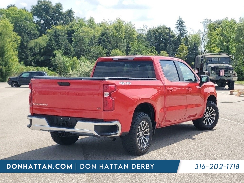 2019 Chevrolet Silverado 1500 LT photo 4