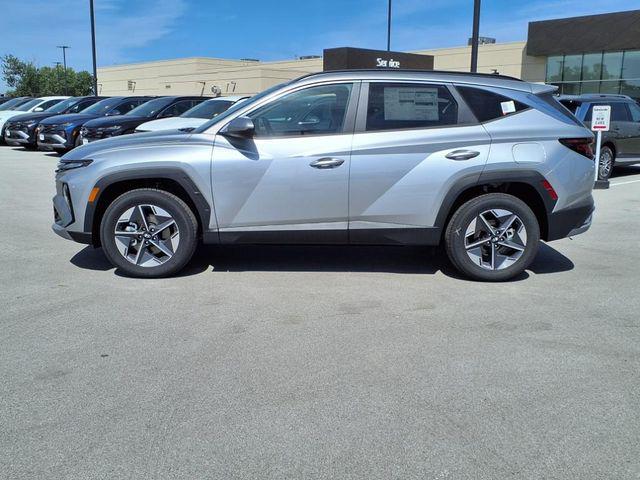 2025 Hyundai Tucson SEL photo 2