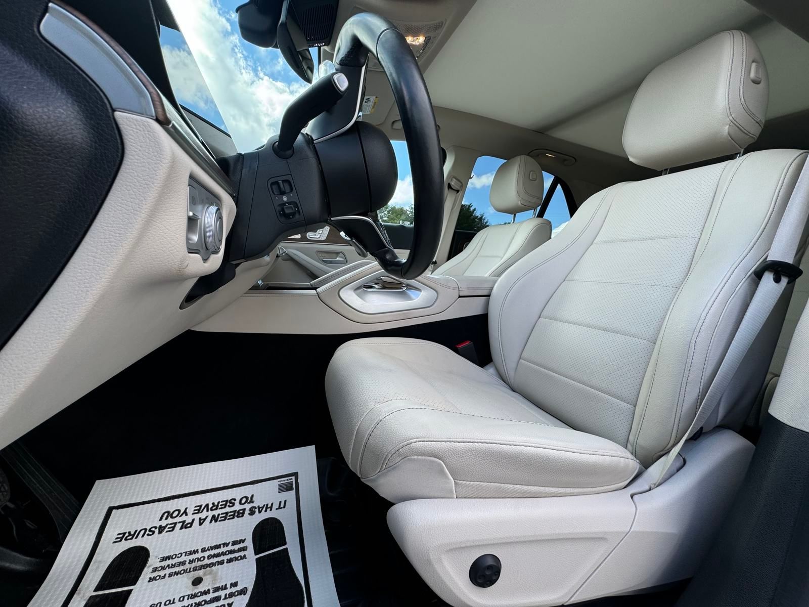 2024 Mercedes Benz GLE 450 4MATIC photo 4