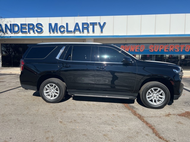 2023 Chevrolet Tahoe LS photo 3