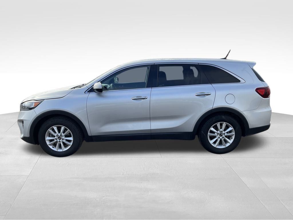 Used 2019 Kia Sorento LX with VIN 5XYPGDA53KG486120 for sale in Northfield, Minnesota