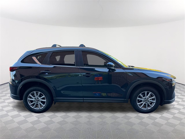 2023 Mazda CX-5 2.5 S Preferred photo 4