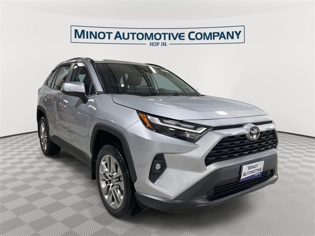 2025 Toyota RAV4 XLE Premium's photo