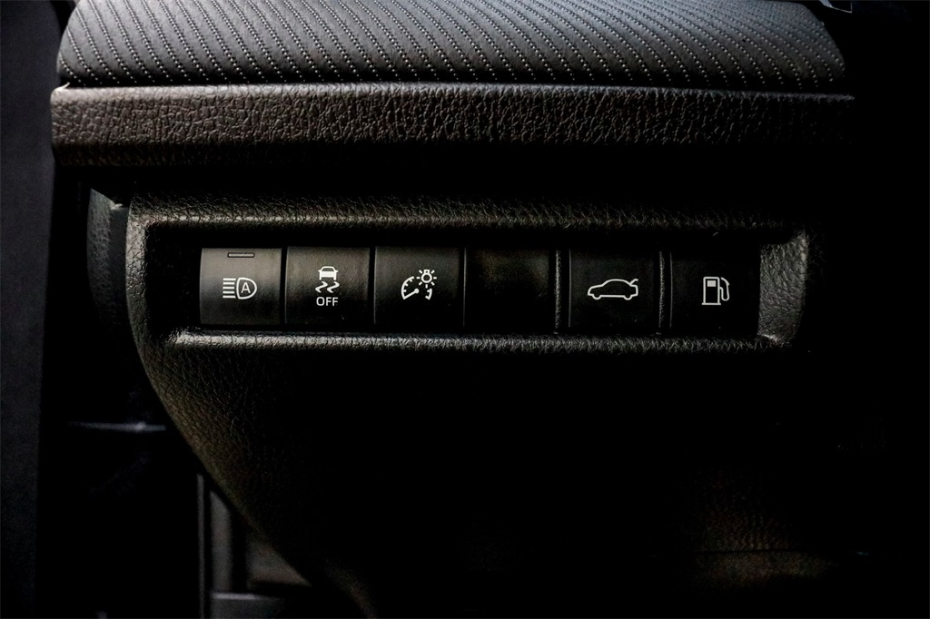 2025 Toyota Camry XSE photo 15