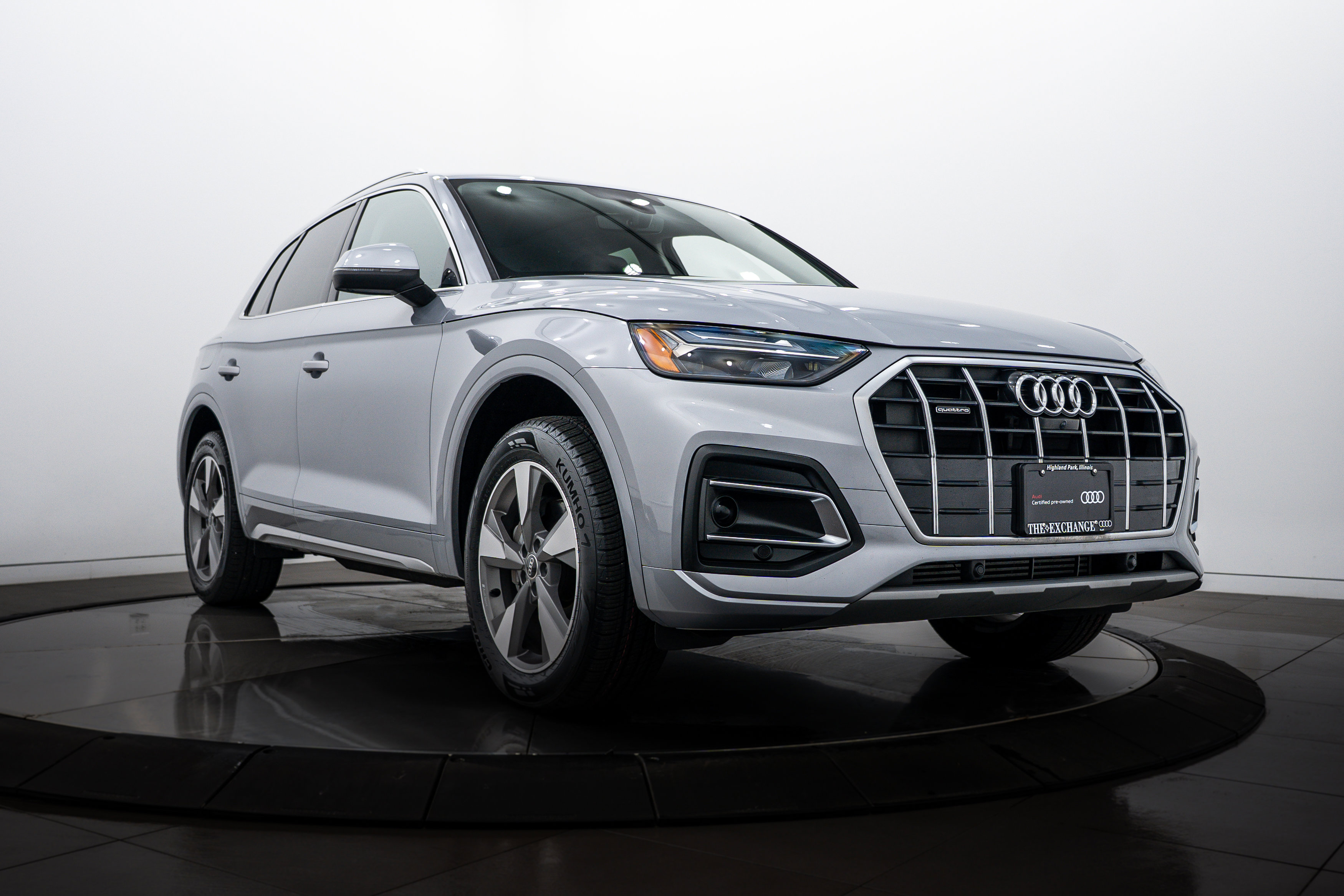 2023 Audi Q5 S Line Premium Plus's photo