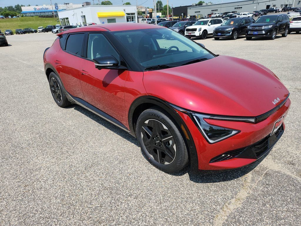 2025 Kia EV6 Wind's photo