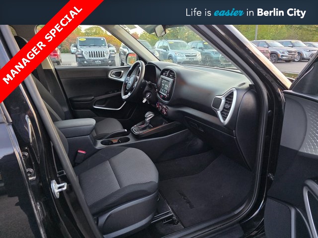 2020 Kia Soul LX photo 10