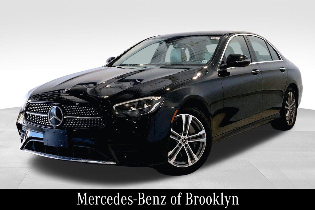 2021 Mercedes Benz E 350 4MATIC photo 2