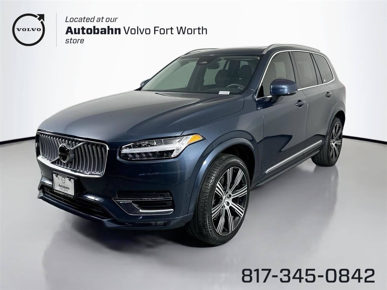 2024 Volvo XC90 Plus's photo
