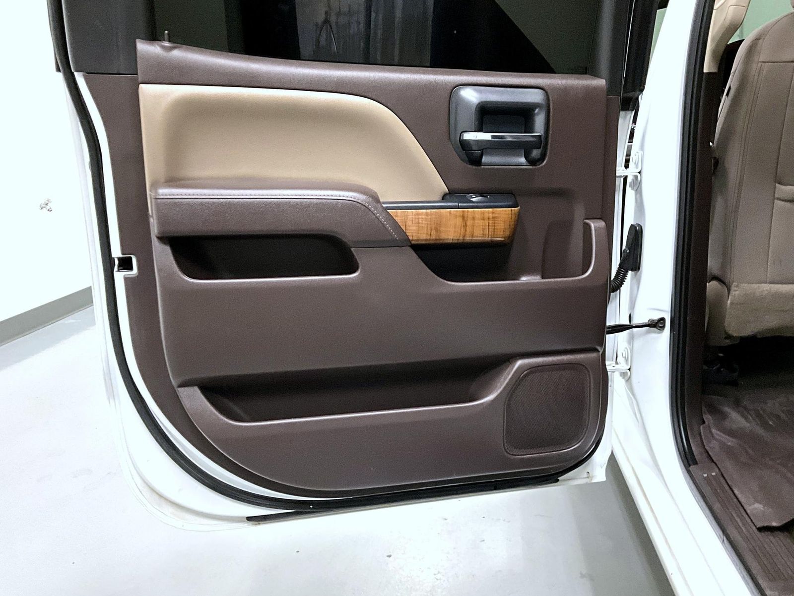 2016 Gmc Sierra 1500 SLE photo 20
