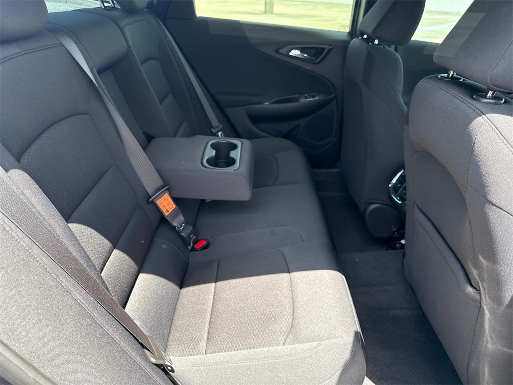 2023 Chevrolet Malibu 1LT photo 7